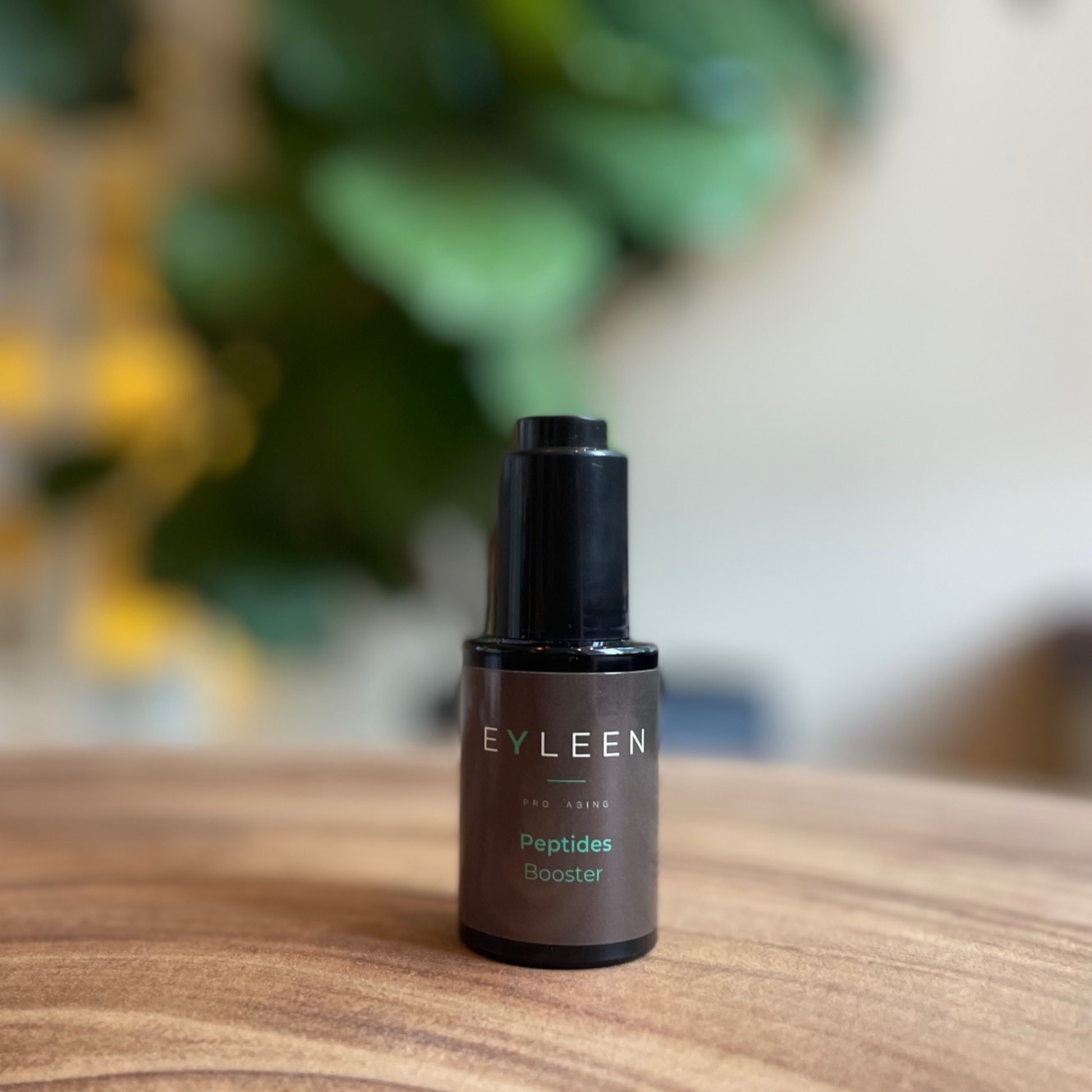 EYleen Pro Aging Peptides Booster