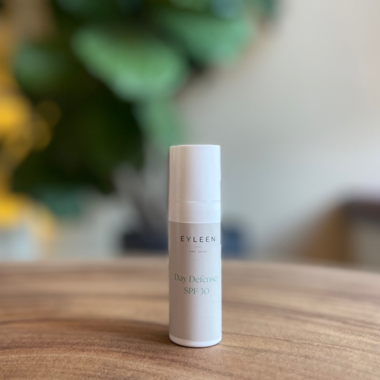 EYleen Day Defense SPF30 15ml